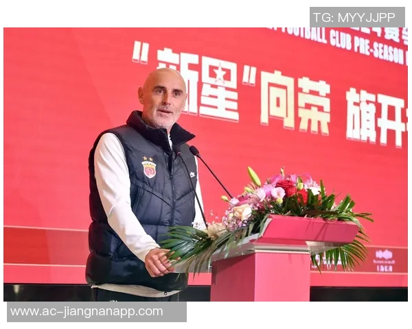 穆斯卡特荣膺中超11月最佳主教练率队成功卫冕上海海港再创辉煌