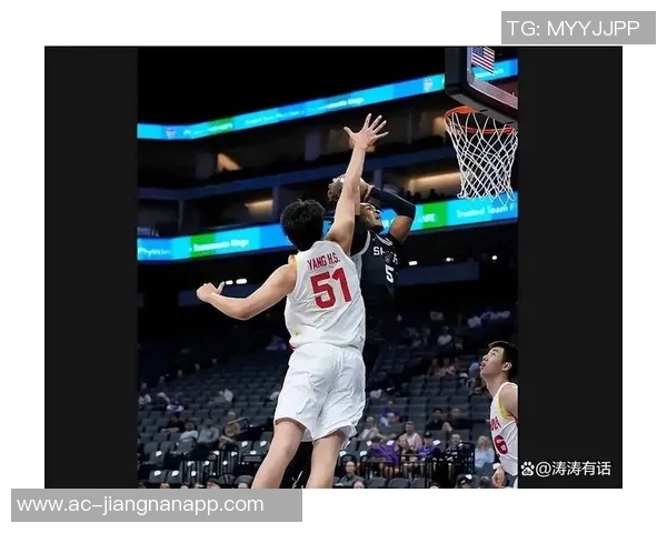 杨瀚森背打表现突出但球权有限吕佩尔标准合同表现不佳琼斯命中率略高 杨瀚森背打表现突出但球权有限吕佩尔标准合同表现不佳琼斯命中率略高