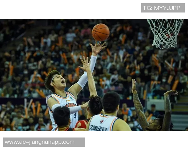 前辽宁三冠外援弗格正式加盟上海队开启新篇章